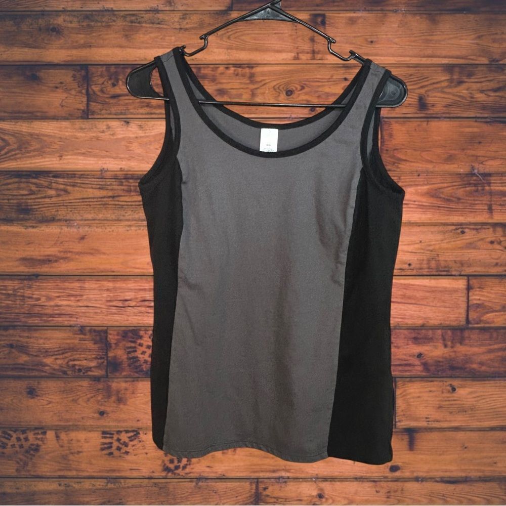 5 for $25🔥Grey & Black Tank Top Medium
